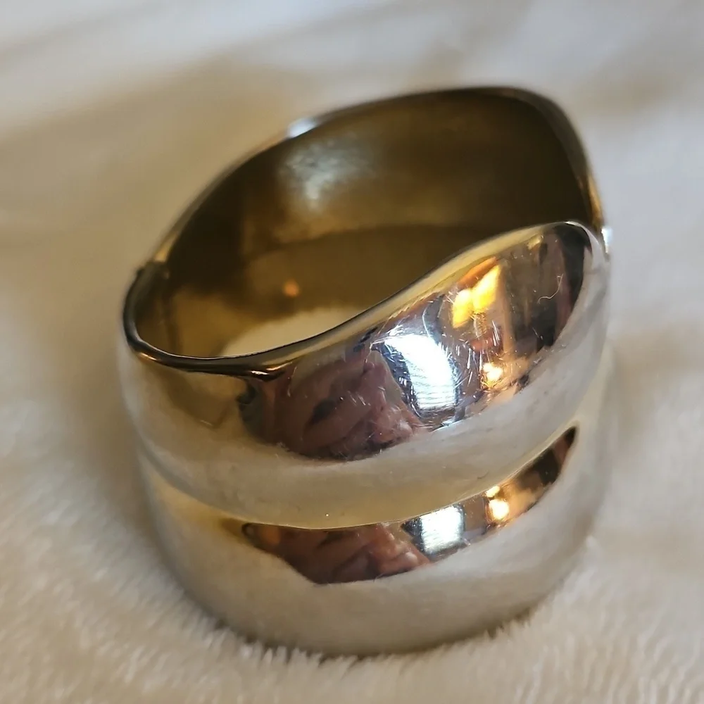Vintage Silvertone Chunky Baddie Statement Clamper Bracelet